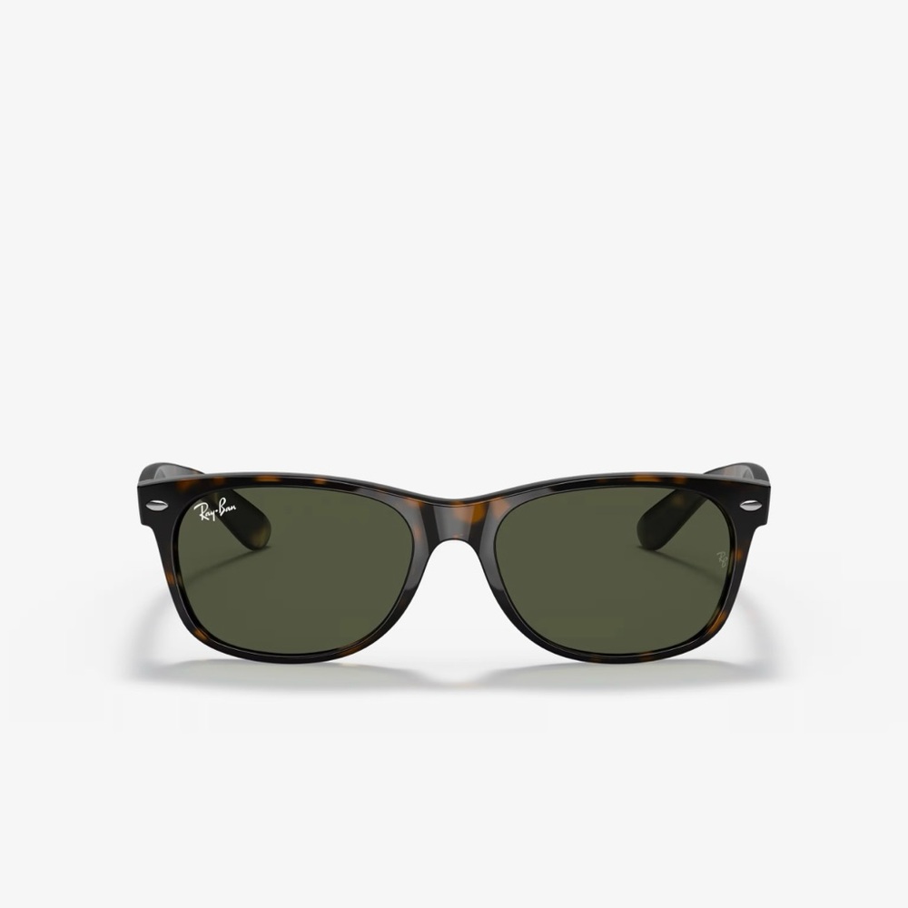 Wayfarer Ray-Ban Tortoise Frame